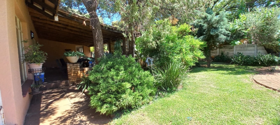 3 Bedroom Property for Sale in Stilfontein North West